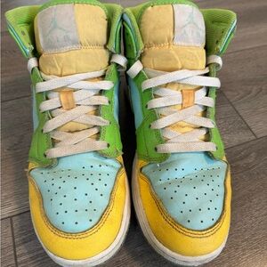 Nike Youth Jordan 1 Mid ‘Recycled Grind Sneakers Size 7Y